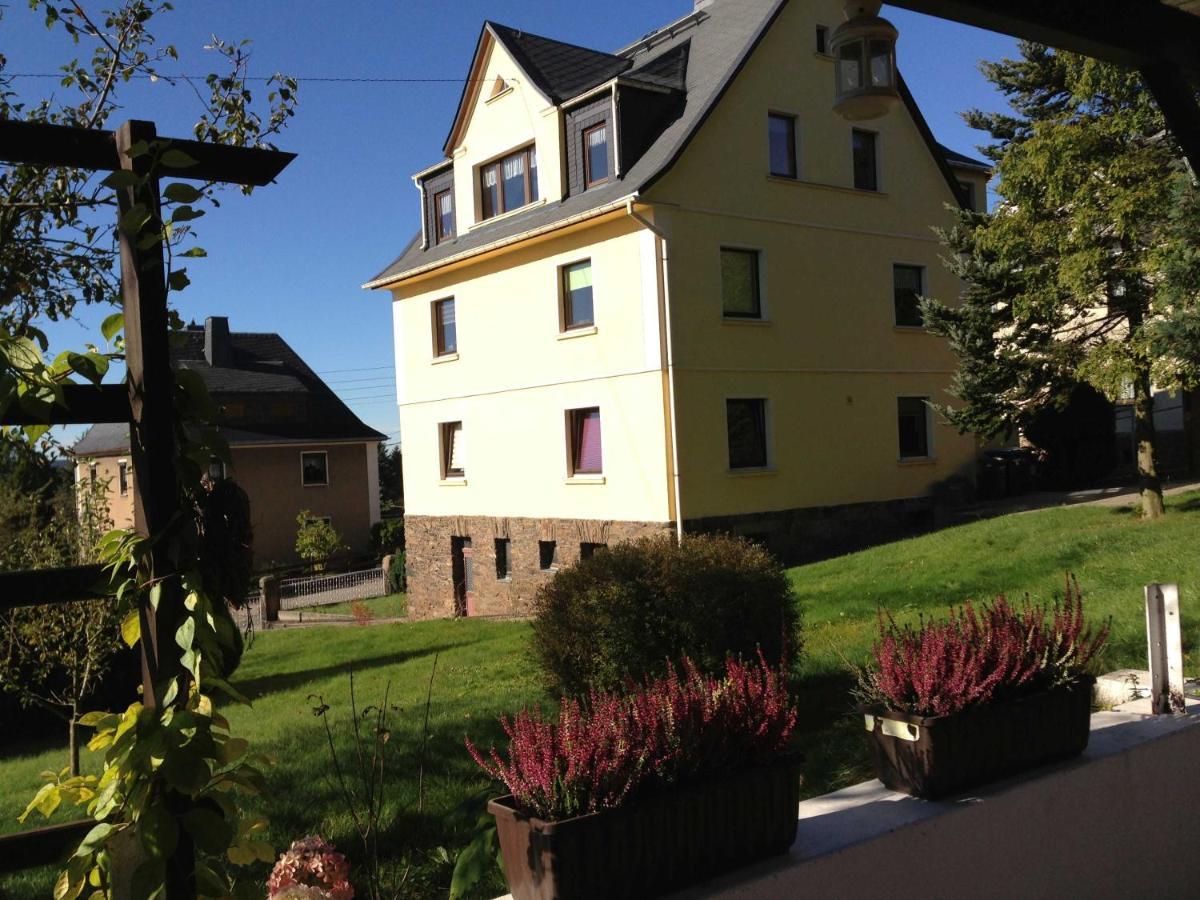 Appartamento Am Balkon Des Erzgebirges Bernsbach Esterno foto