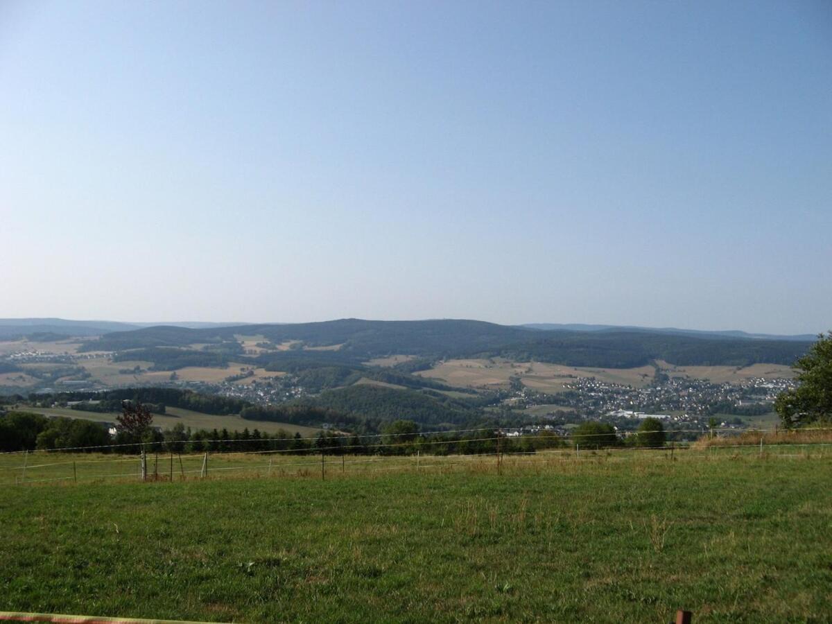 Appartamento Am Balkon Des Erzgebirges Bernsbach Esterno foto