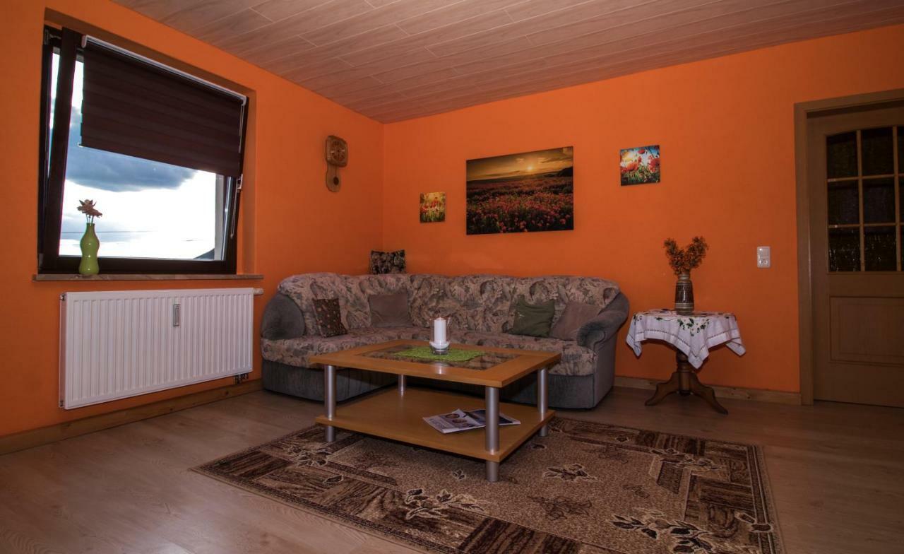 Appartamento Am Balkon Des Erzgebirges Bernsbach Esterno foto